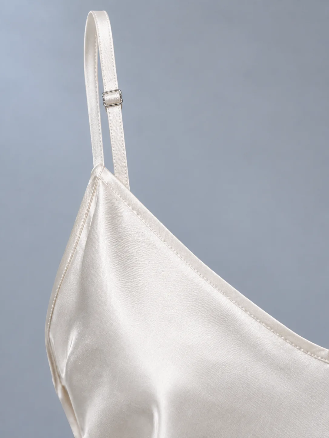 Base Satin Cami in Pearl, detail