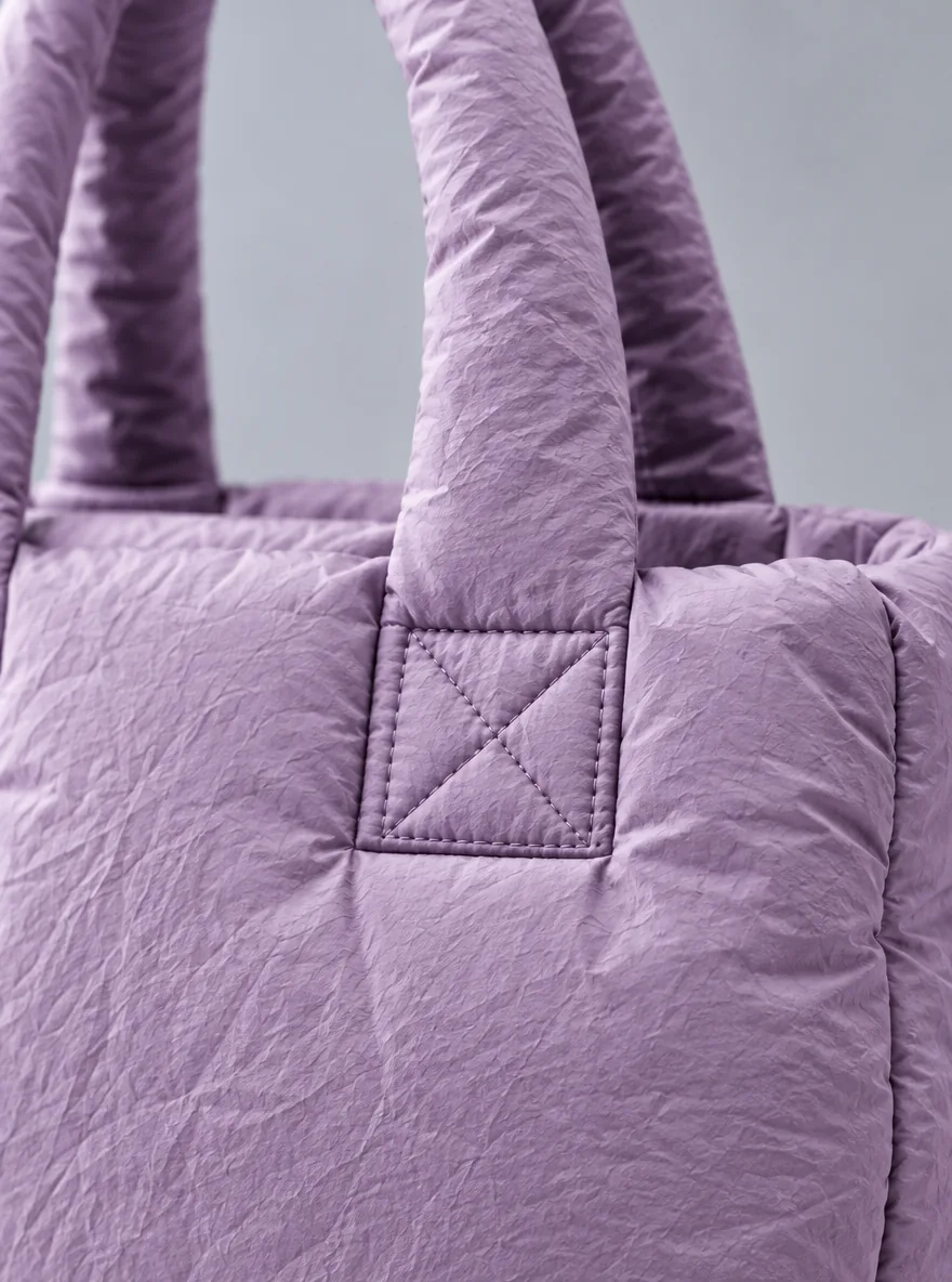 Cloud Mini Tote in Dusk Lilac, detail