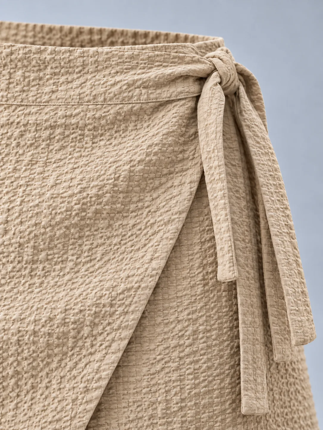 Dune Seersucker Wrap Skirt in Sand Pearl, detail